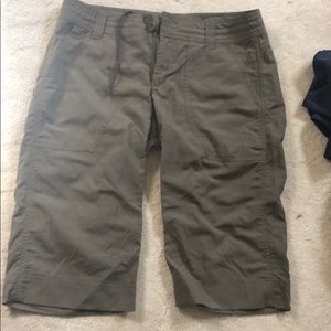 North face knee length shorts
